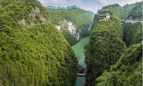 湖北恩施旅游攻略必去景点_湖北恩施旅游胜地